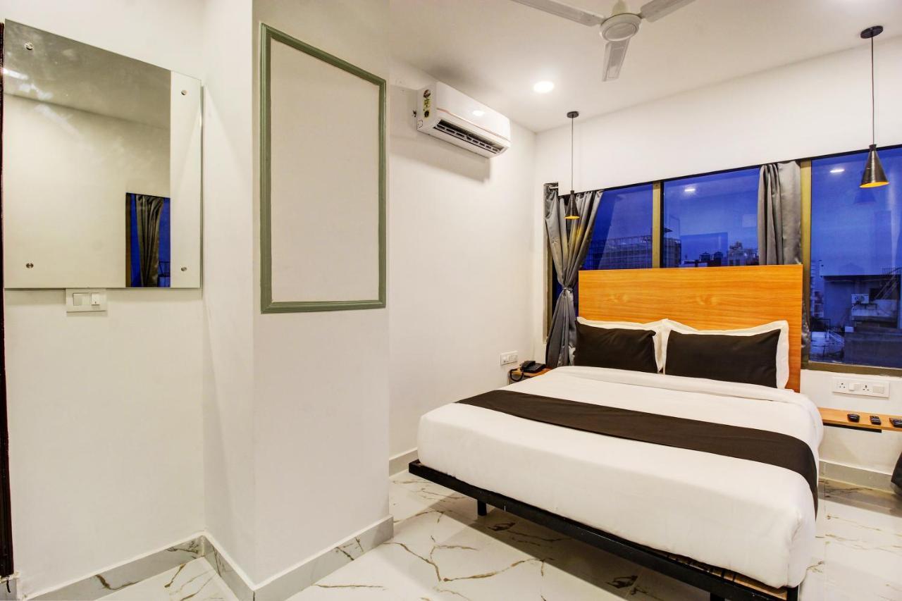 Super Townhouse Rcc Hotel Banjara Hills Hyderabad Ngoại thất bức ảnh